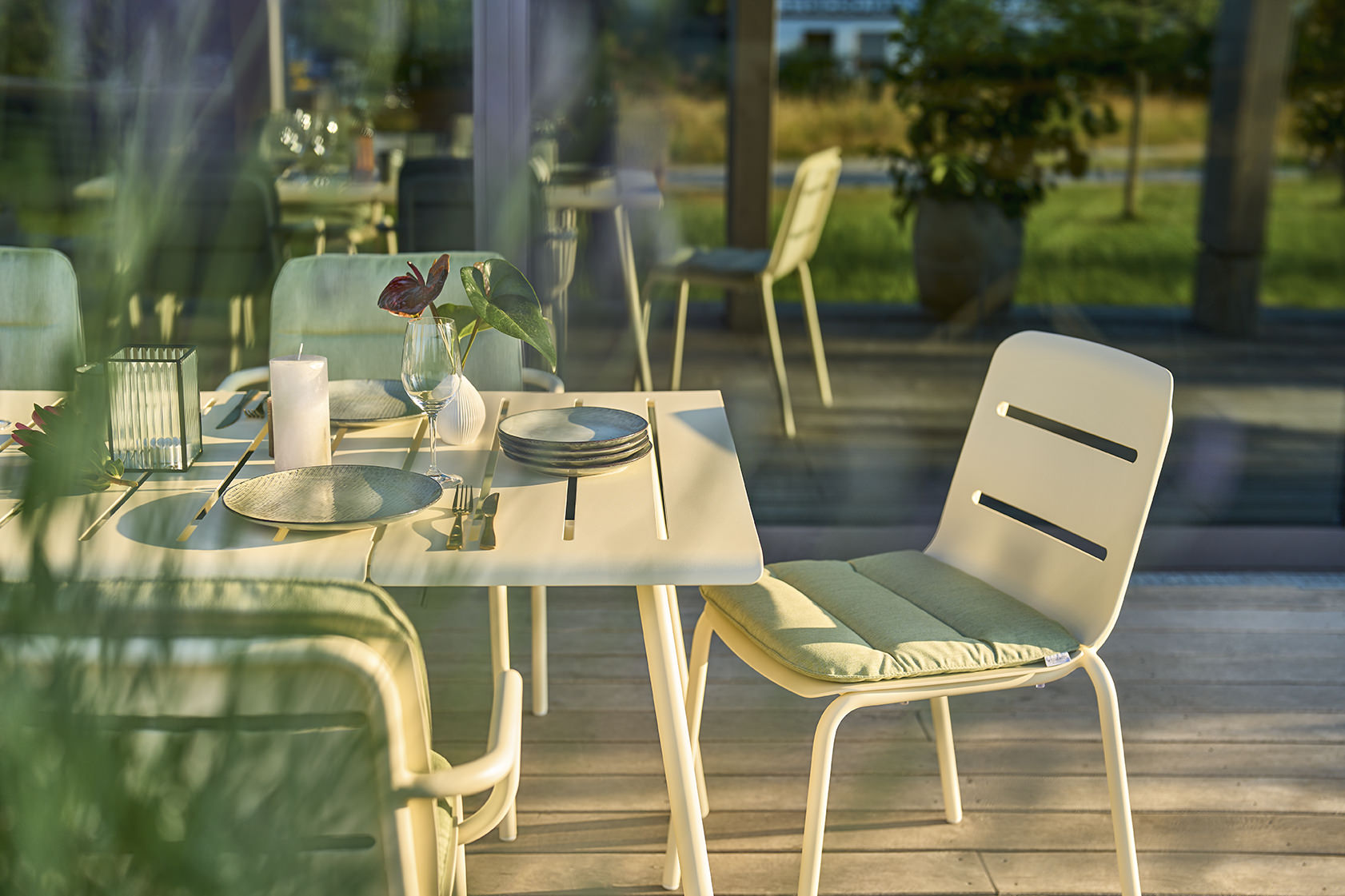 2 x Vapio Stuhl Basic 