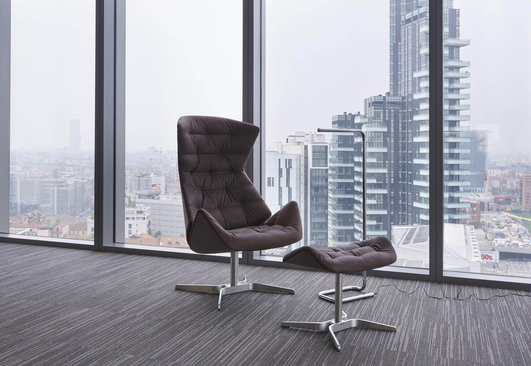 Thonet LUM 125 Stehleuchte