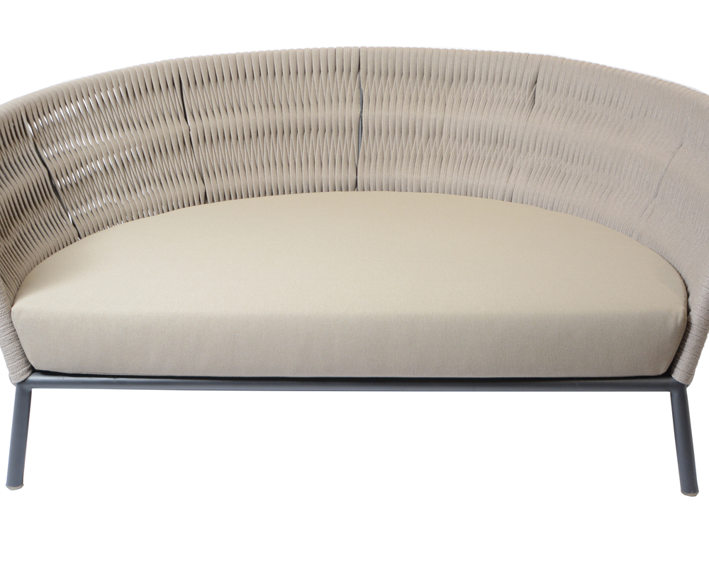 Wing Daybed inkl. Sitzkissen Wing Daybed inkl. Sitzkissen