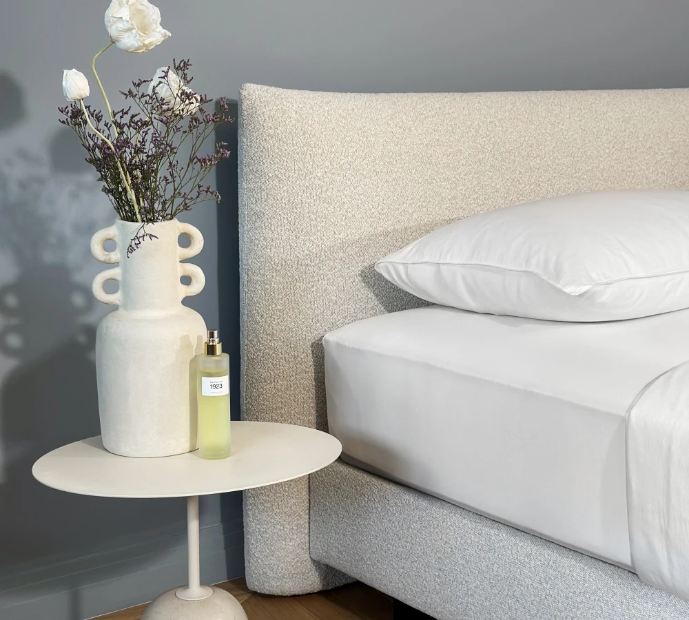 Schramm Bett LYRA Limited Edition Schramm Bett LYRA Limited Edition