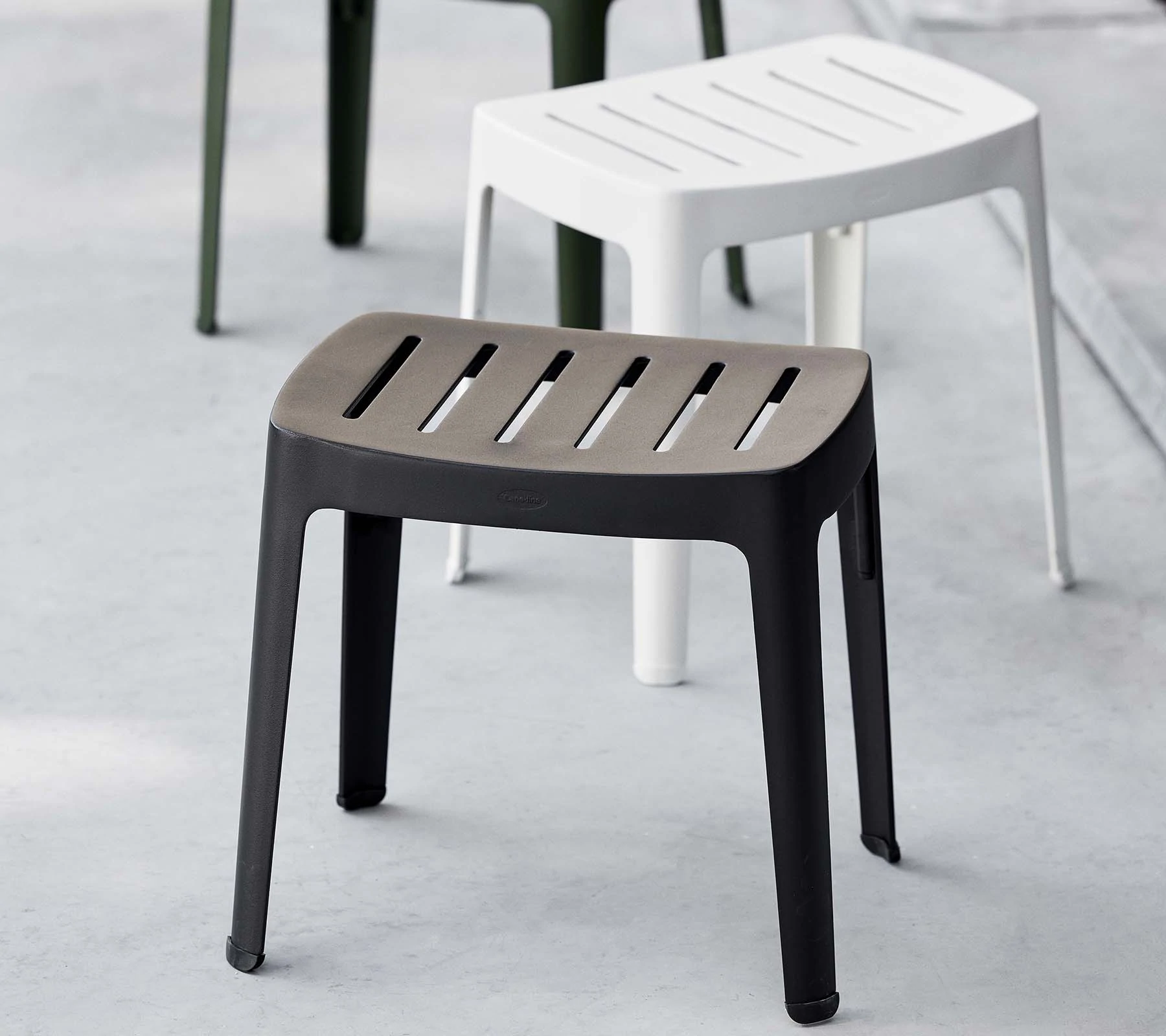 Cut Hocker Cut Hocker