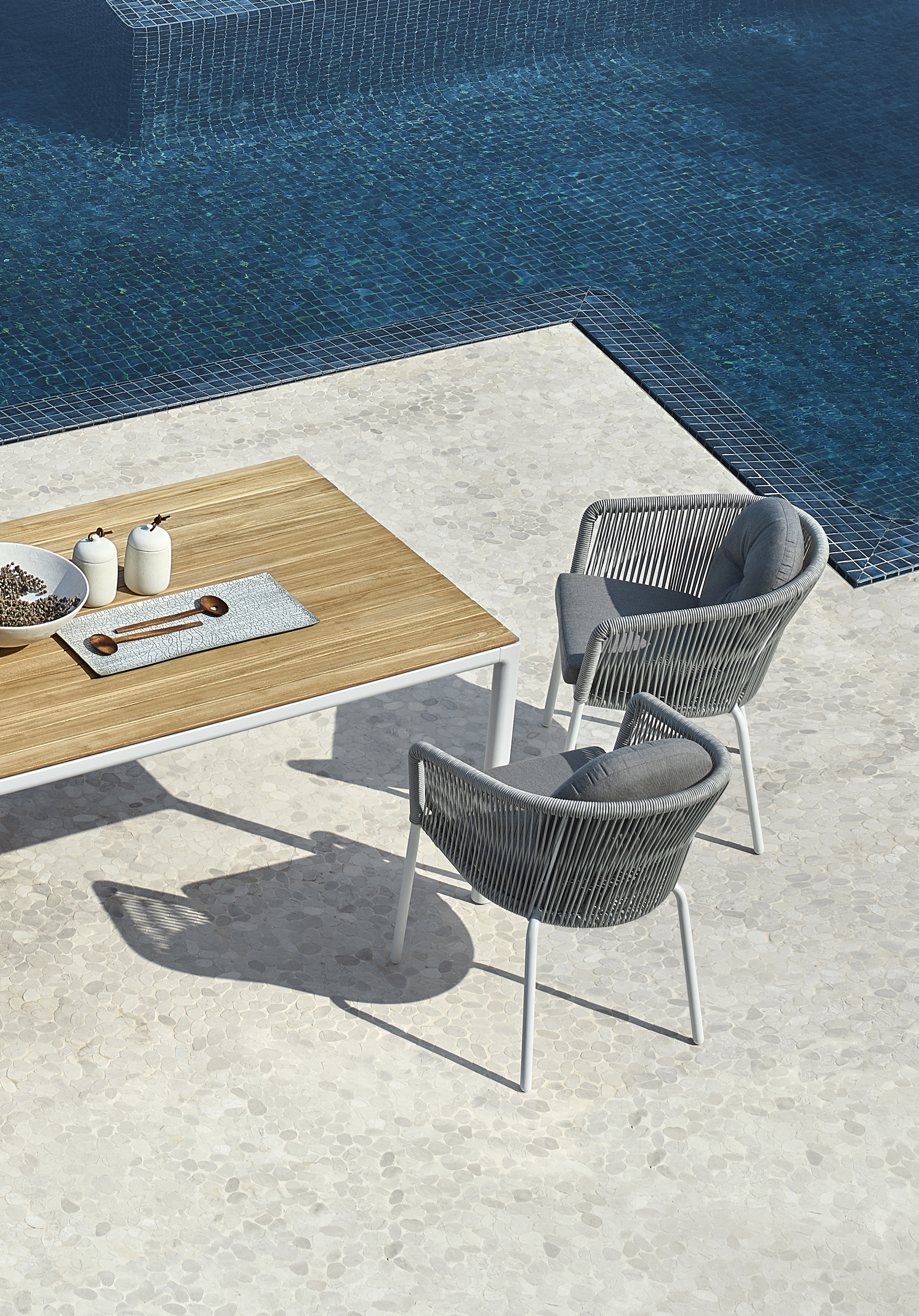 Loop Dining Sessel , Kissen Ø 42 cm Loop Dining Sessel , Kissen Ø 42 cm