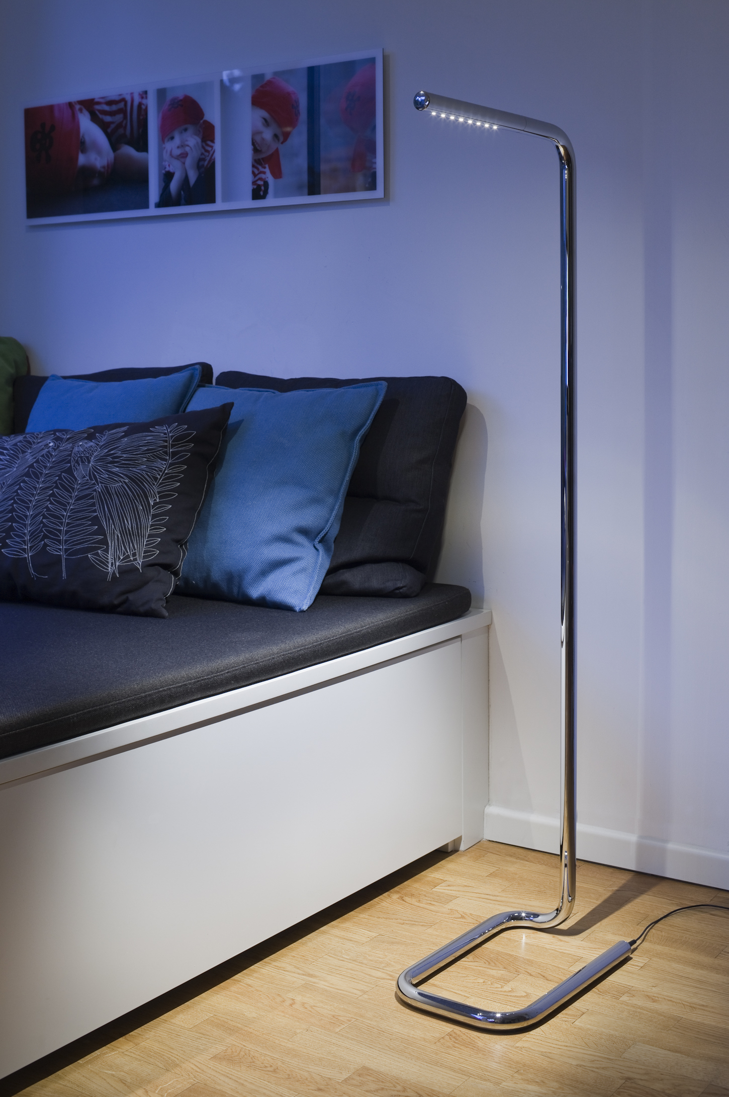 Thonet LUM 125 Stehleuchte