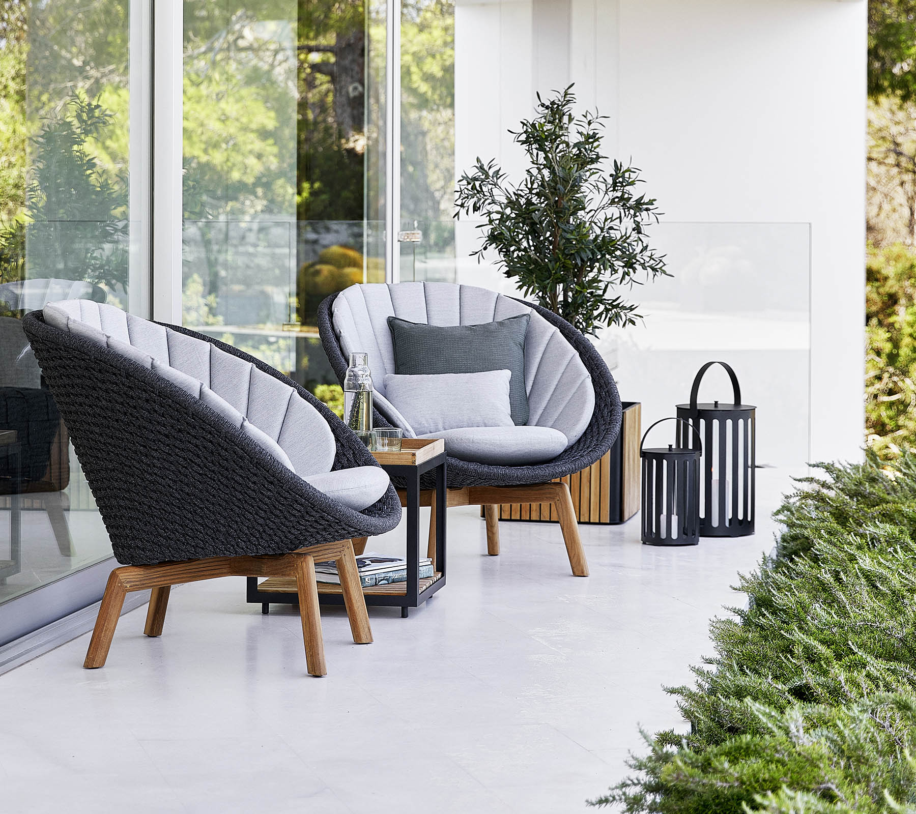 Peacock Loungesessel Soft Rope mit Teak Peacock Loungesessel Soft Rope mit Teak