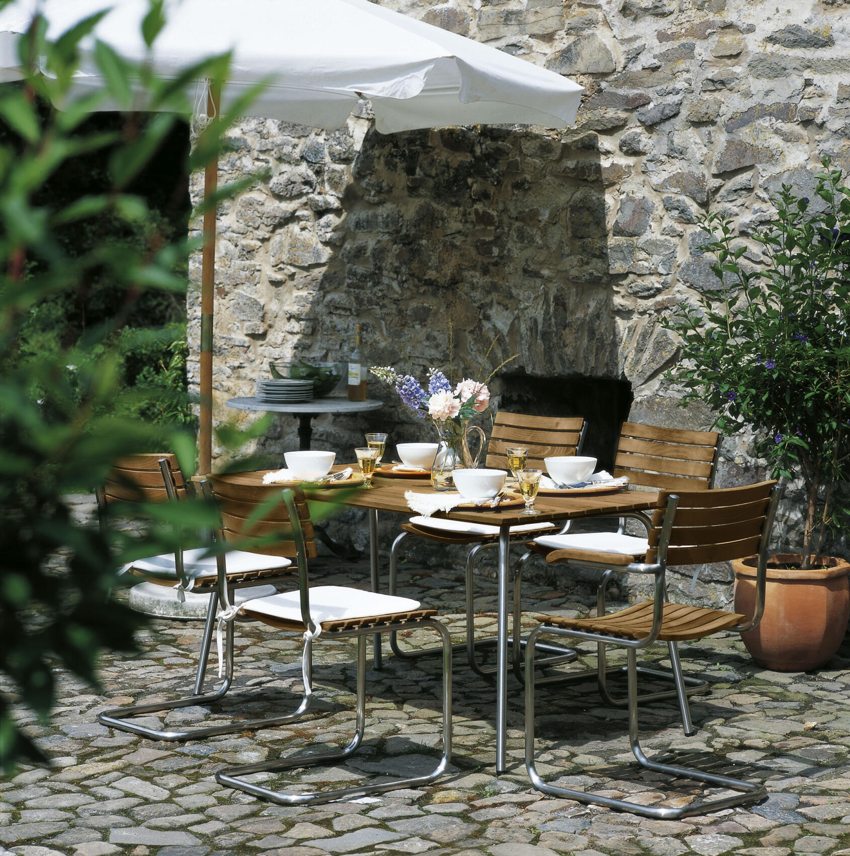 Thonet All Season S 1040 Gartentisch