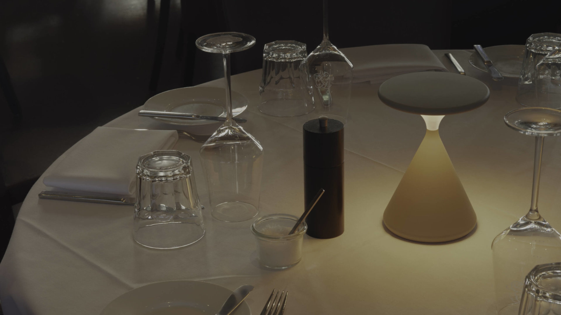 Tischleuchte LED  Salt & Pepper